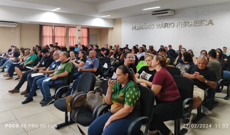  PEC 66/2023 preocupa Servidores (as), pois fere o princípio constitucional da autonomia de Estados e Municípios