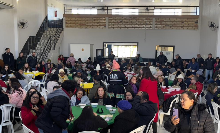  ESTADO DE GREVE APROVADO E RESISTÊNCIA ORGANIZADA: SERVIDORES DIZEM NÃO AO DESMONTE DA EDUCAÇÃO